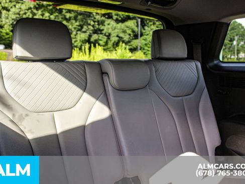 Used 2024 Hyundai Palisade SEL FWD image 17