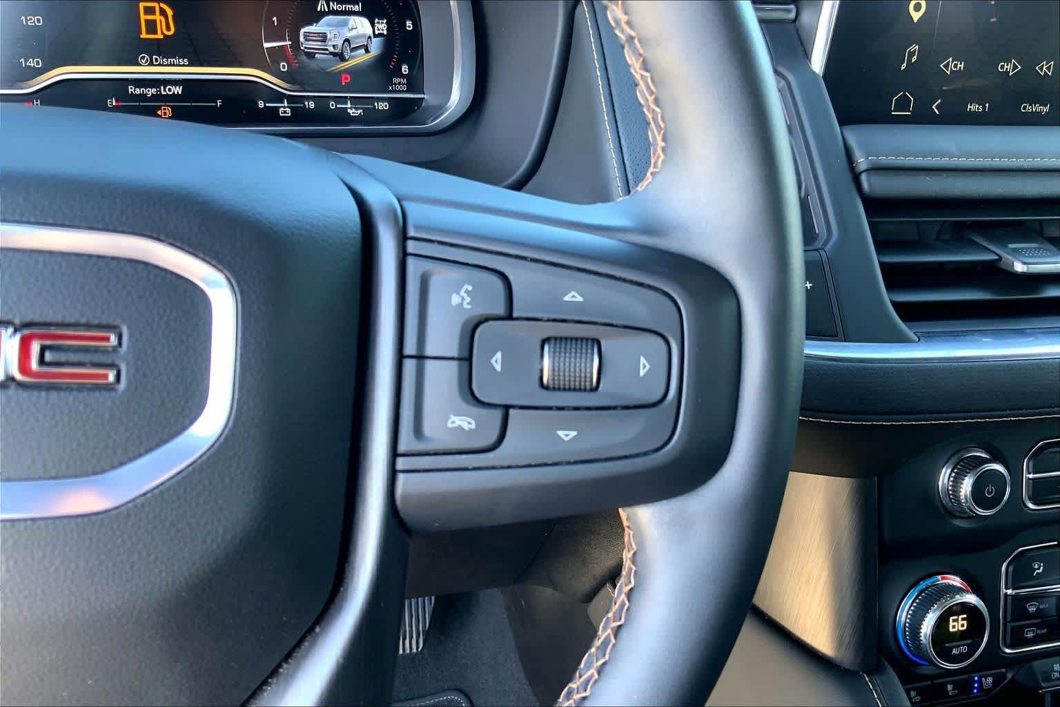 Used 2024 GMC Yukon AT4 w/ Technology Package AWD/4WD image 24