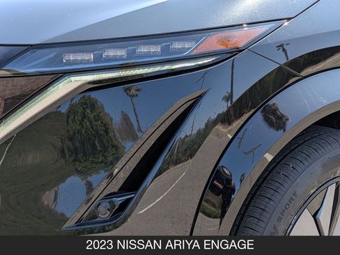 Used 2023 Nissan Ariya AWD image 10