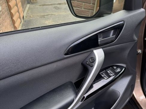 Used 2019 Mitsubishi Eclipse Cross LE AWD/4WD image 6