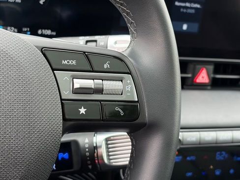 Used 2025 Hyundai Ioniq 5 Limited image 15