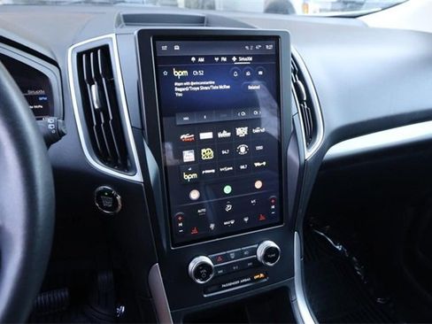 Certified 2024 Ford Edge SEL image 15