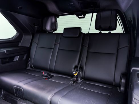 Used 2025 Toyota Sequoia TRD Pro AWD/4WD image 10