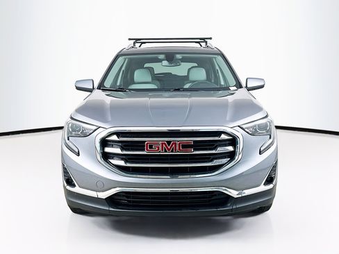 Used 2018 GMC Terrain SLT w/ Preferred Package image 2