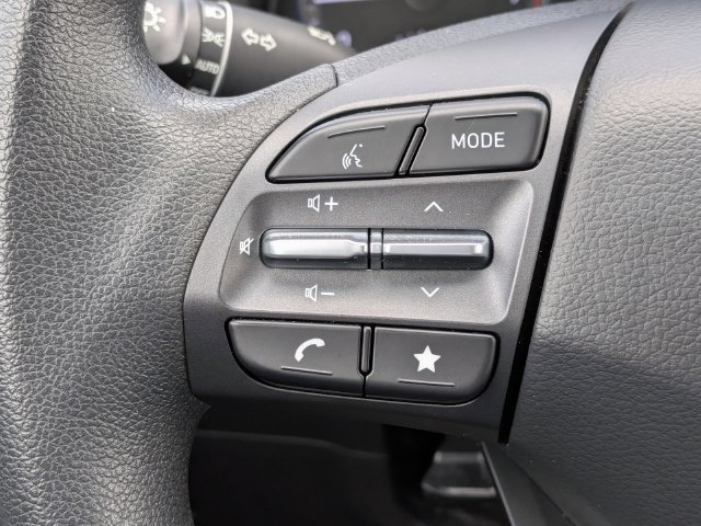 Used 2023 Hyundai Kona SEL FWD image 24