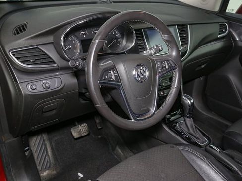 Used 2019 Buick Encore Preferred image 18