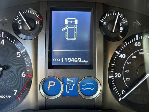 Used 2014 Lexus GX 460 AWD/4WD image 17