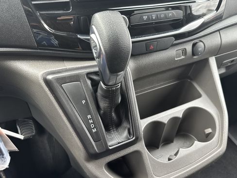 Used 2024 Ford Transit 350 XLT image 21