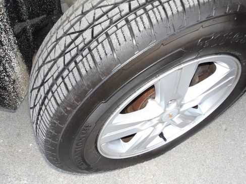 Used 2018 Chevrolet Trax LT w/ LT Convenience Package image 38