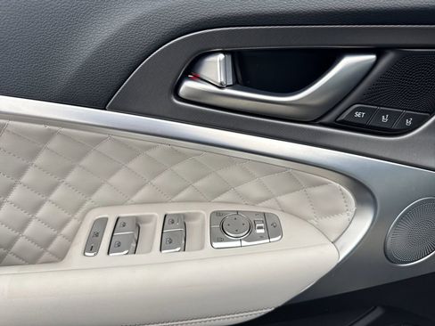 New 2025 Genesis G70 3.3T Advanced w/ Sport Prestige Package image 11