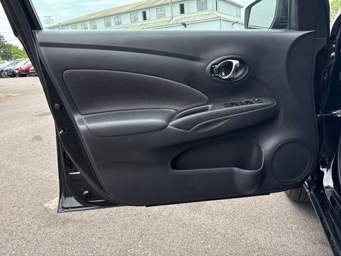 Used 2019 Nissan Versa SV FWD image 10