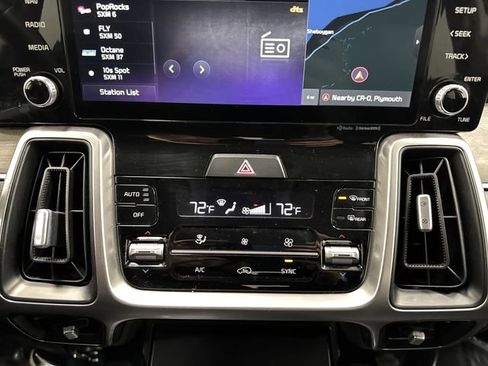 Used 2023 Kia Sorento X-Line EX image 20