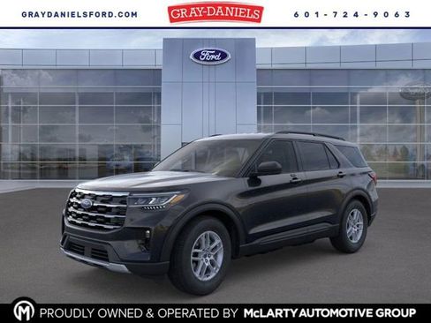 New 2026 Ford Explorer Active w/ Active Comfort Package image 1