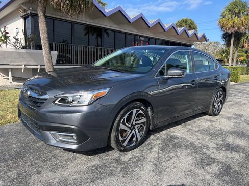 Used 2022 Subaru Legacy Limited image 2