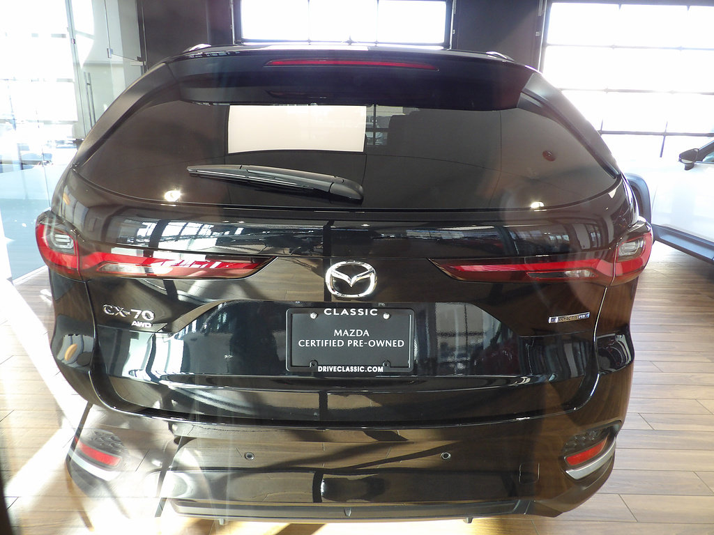 Certified 2025 MAZDA CX-70 Plug-In Hybrid w/ Premium Plus AWD/4WD image 7
