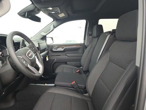 Used 2026 GMC Sierra 1500 SLE w/ LPO, GMC Protection Package image 18
