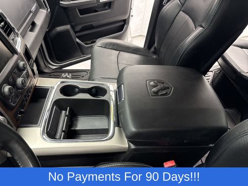 Used 2017 RAM 1500 Laramie w/ Convenience Group image 26