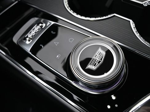 New 2025 Cadillac Lyriq Sport image 32