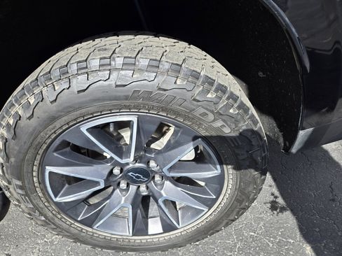 Used 2021 Chevrolet Tahoe Z71 w/ Luxury Package image 32