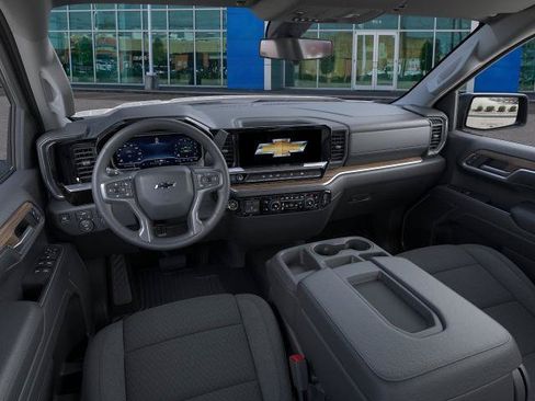 New 2026 Chevrolet Silverado 1500 RST w/ LPO, Dark Essentials Package AWD/4WD image 39