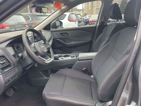 Used 2023 Nissan Rogue S image 14