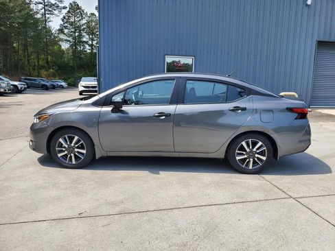 Certified 2025 Nissan Versa S w/ S Plus Package FWD image 8