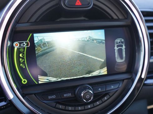 Used 2017 MINI Cooper Clubman S image 26