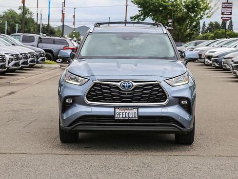 Used 2023 Toyota Highlander Limited AWD/4WD image 7