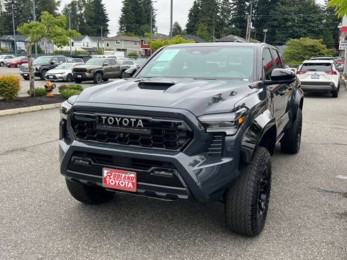 Certified 2024 Toyota Tacoma TRD Pro AWD/4WD image 4