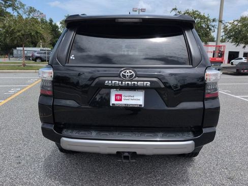 Certified 2023 Toyota 4Runner TRD Off-Road Premium w/ Moonroof Package AWD/4WD image 5