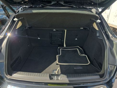 Used 2019 Mercedes-Benz GLA 250 w/ Convenience Package image 13