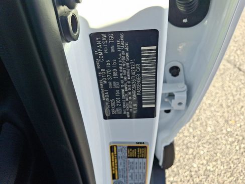 New 2026 Hyundai Venue SEL image 17