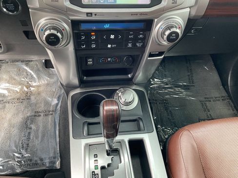 Used 2016 Toyota 4Runner Limited image 24