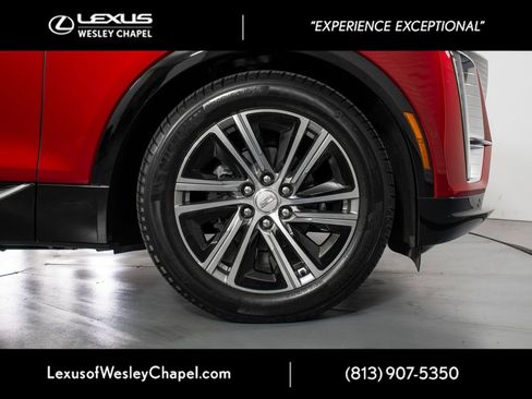 Used 2025 Cadillac Lyriq Luxury RWD image 5