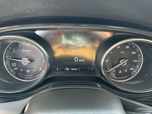 Certified 2022 Buick Encore GX Select w/ Sport Touring Package image 11