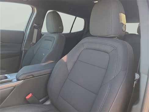 New 2026 Chevrolet Equinox EV LT image 21