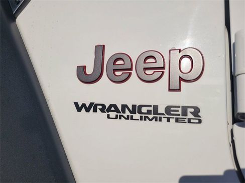 Used 2019 Jeep Wrangler Unlimited Rubicon image 10