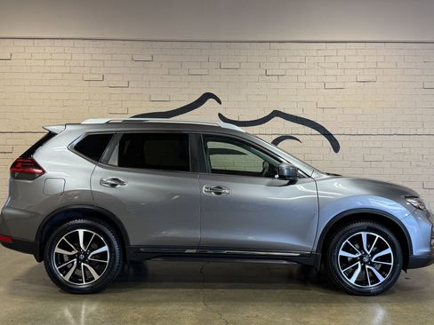 Used 2018 Nissan Rogue SL AWD/4WD image 3