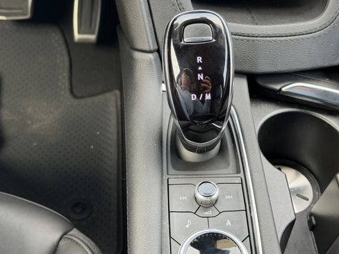 Certified 2025 Cadillac XT6 Sport w/ Platinum Package image 28