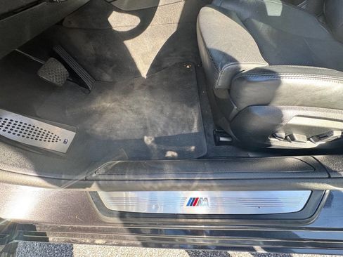 Used 2015 BMW 750i 750i 4dr Sedan image 28