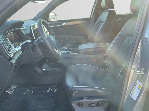 Used 2024 Volkswagen Atlas Cross Sport SEL Premium R-Line image 9