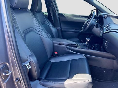 Used 2022 Lexus UX 200 FWD image 26