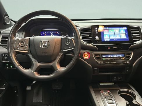 Certified 2023 Honda Passport TrailSport image 28