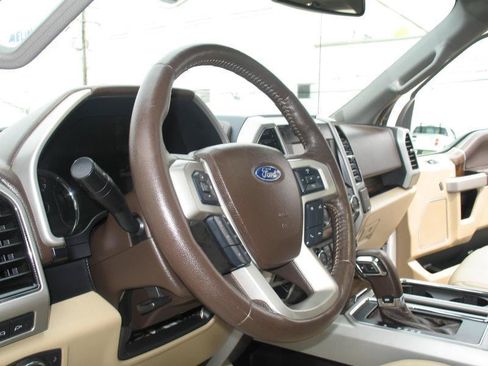Used 2019 Ford F150 Lariat AWD/4WD image 33