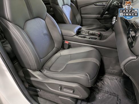 Used 2024 Honda Pilot Touring image 28
