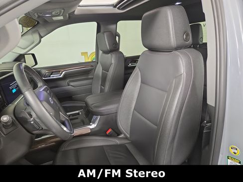 Certified 2024 Chevrolet Silverado 1500 RST w/ Convenience Package II AWD/4WD image 11