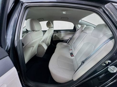 Used 2018 Hyundai Sonata SE FWD image 23
