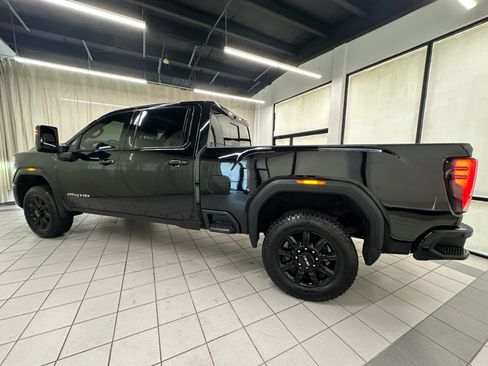 Used 2026 GMC Sierra 2500 AT4 AWD/4WD image 6