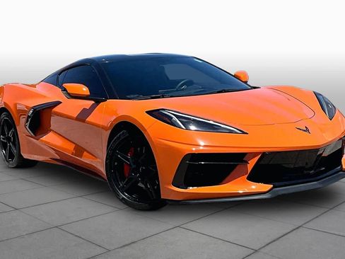 Used 2023 Chevrolet Corvette Stingray Coupe w/ Battery Protection Package RWD image 3