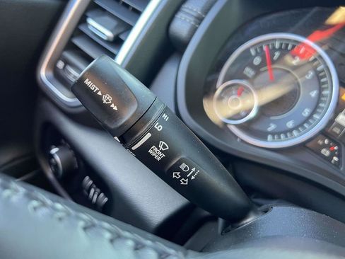 Certified 2021 RAM 1500 Laramie image 34